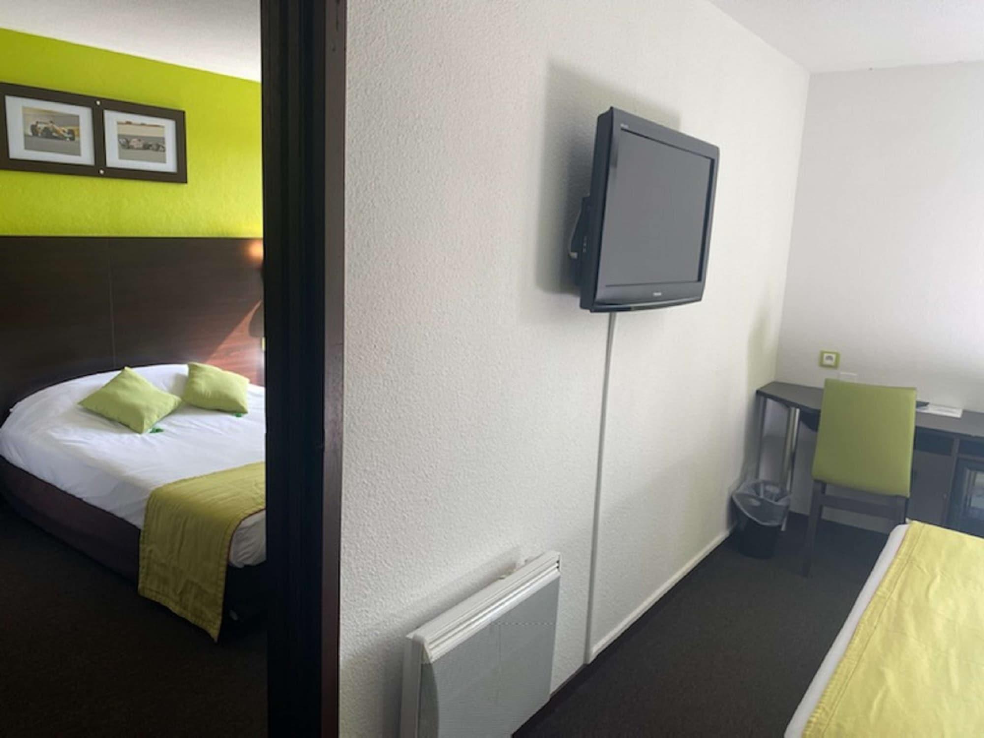 Enzo Hotels Vierzon By Kyriad Direct Exteriér fotografie