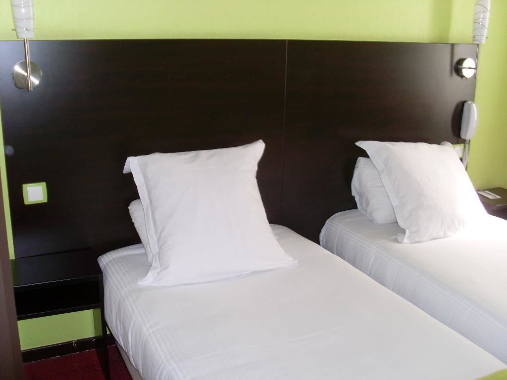 Enzo Hotels Vierzon By Kyriad Direct Pokoj fotografie