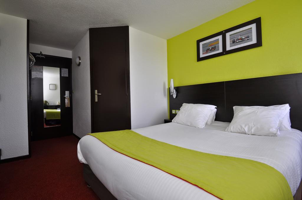 Enzo Hotels Vierzon By Kyriad Direct Exteriér fotografie